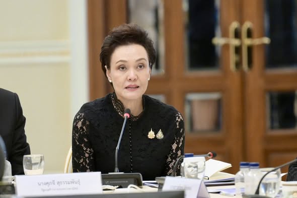 พาณิชย์ ประเมินสถานการณ์ตะวันออกกลางกระทบวงจำกัดในคู่ขัดแย้ง เร่ง 6 มาตรการคุมราคา&ndash;พยุงผู้ส่งออก รับมือค่าขนส่งพุ่ง