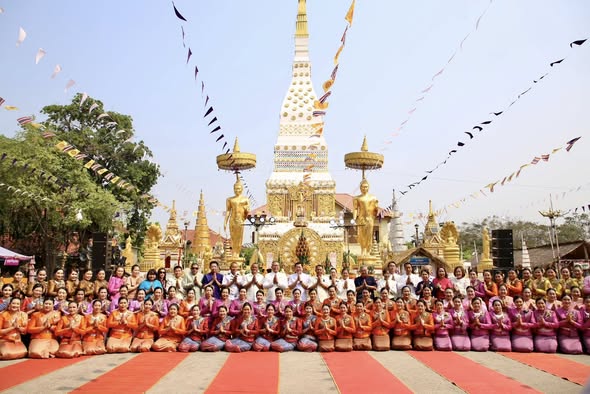 นครพนมจัดใหญ่ &ldquo;บุญเดือน 5 บูชาพระธาตุนคร&rdquo; เสริมสิริมงคล&ndash;กระตุ้นท่องเที่ยวริมโขง
