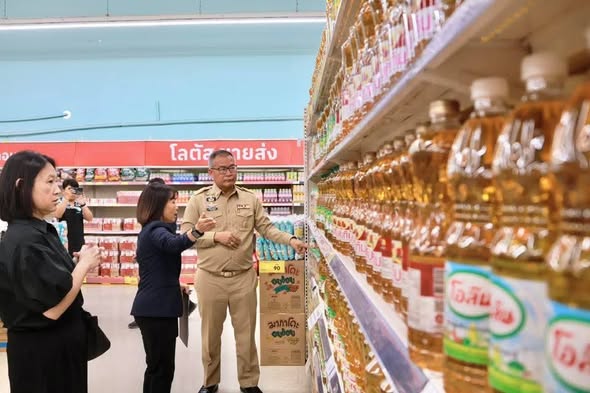 จังหวัดนครพนม เดินหน้าดูแลสถานการณ์ราคาสินค้าอุปโภคบริโภคให้มีความสมดุล ทั้งด้านปริมาณและราคา