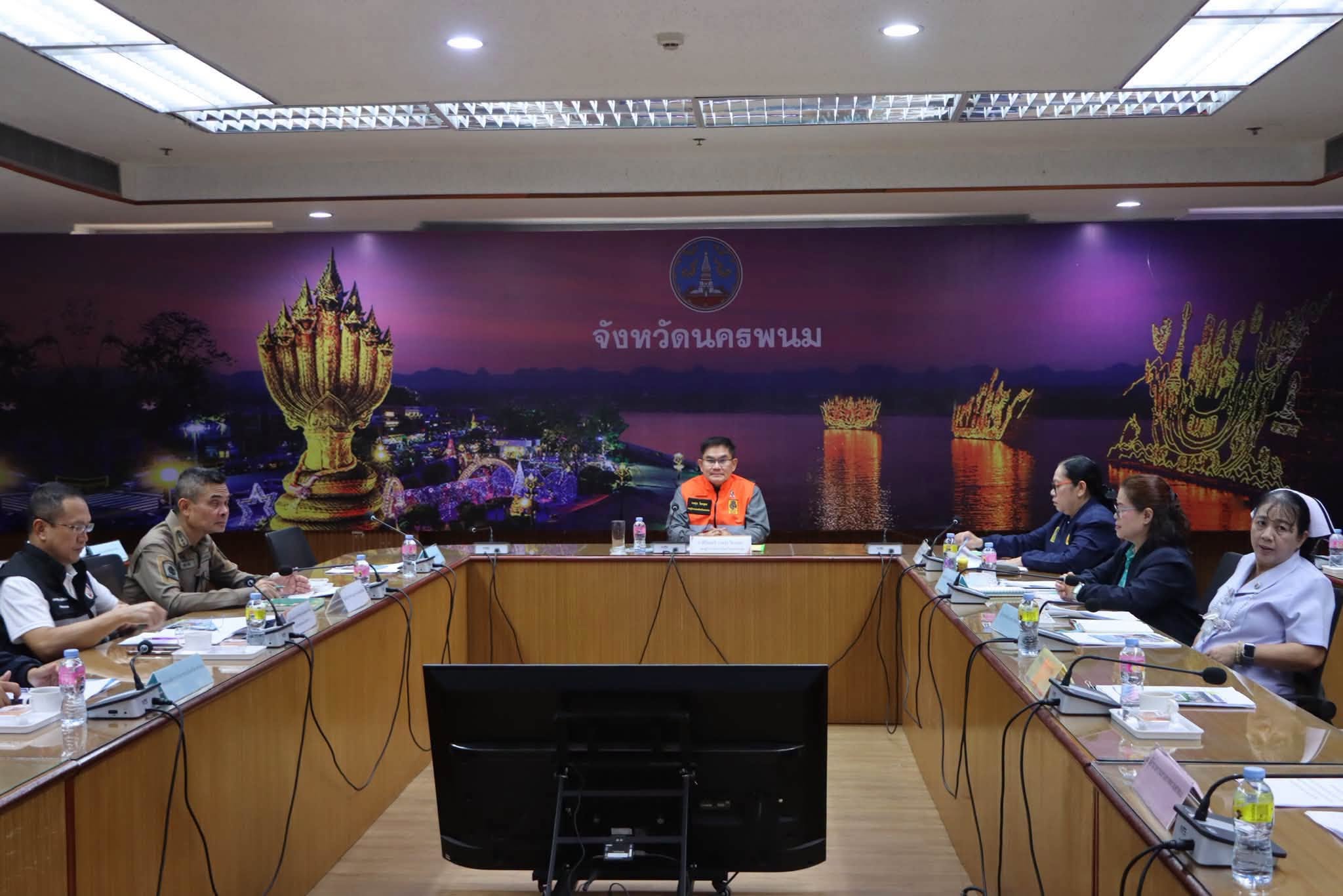 นครพนมยกระดับความปลอดภัยทางถนน เดินหน้ามาตรการลดอุบัติเหตุ-พัฒนาเครือข่ายกู้ชีพกู้ภัย