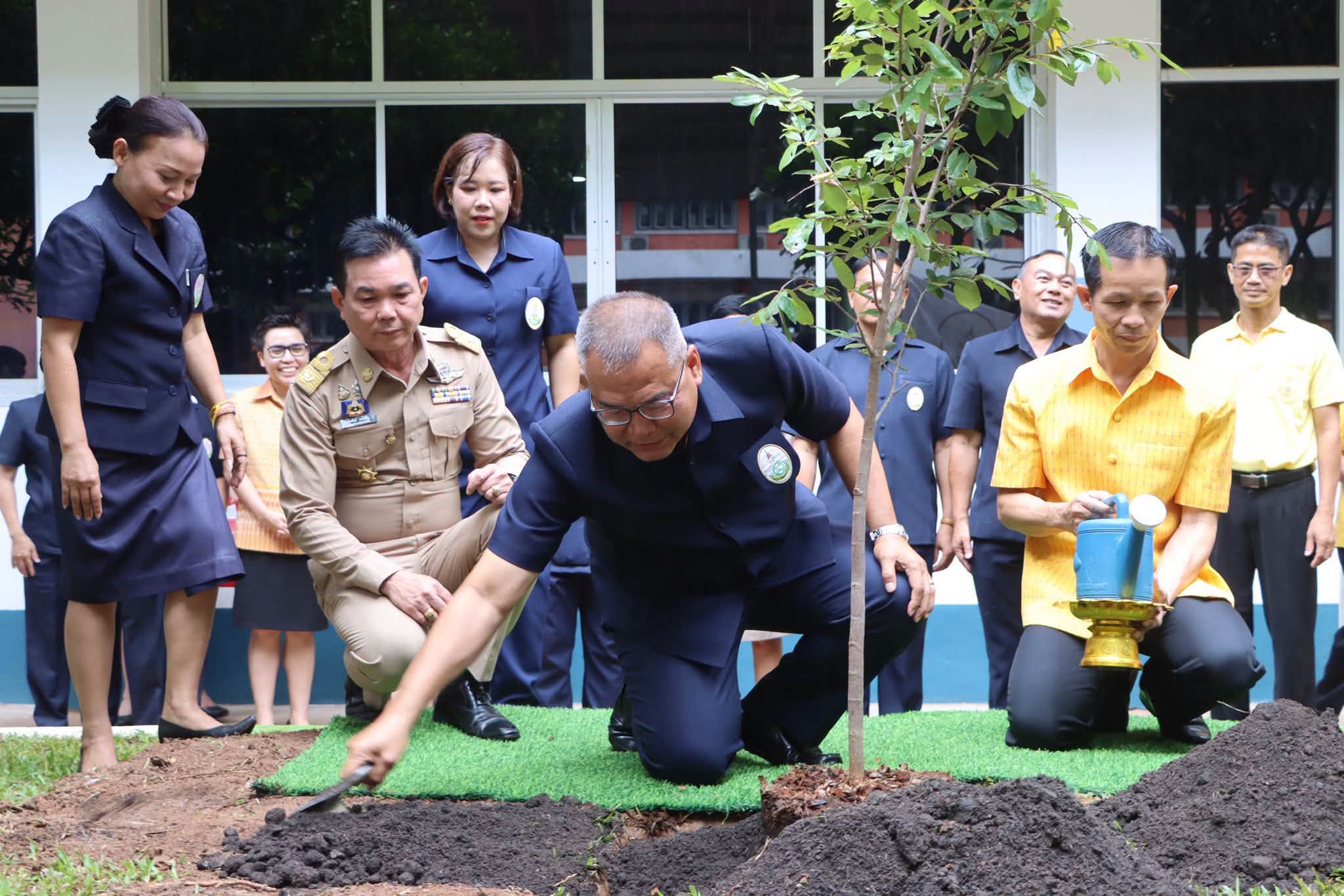 นครพนมเปิดคลินิกเกษตรเคลื่อนที่ในพระราชานุเคราะห์ฯ เฉลิมพระเกียรติพระบาทสมเด็จพระเจ้าอยู่หัว มุ่งยกระดับคุณภาพชีวิตเกษตรกร