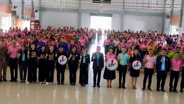 เรณูนครรวมพลัง TO BE NUMBER ONE เปิดเวทีคัดตัวแทนเยาวชนชิงชัยระดับจังหวัดและภาคอีสาน