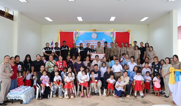 &ldquo;โพธิ์ตากไม่ทิ้งเด็ก&rdquo; ช่วยเหลือ 33 ครอบครัว ลดความเหลื่อมล้ำ สร้างโอกาสการศึกษา เสริมภูมิคุ้มกันห่างไกลยาเสพติด
