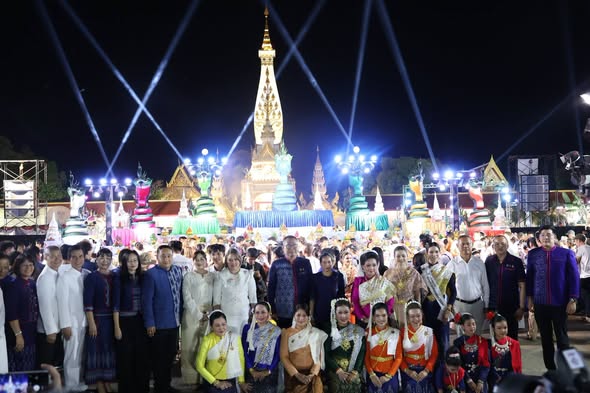 สืบตำนานศรัทธา 69 ปี! นครพนมจัด &ldquo;วันสัตตนาคารำลึก 2569&rdquo; นางรำกว่า 1,400 ชีวิต ฟ้อนถวายพญาสัตตนาคา ณ พระธาตุพนม